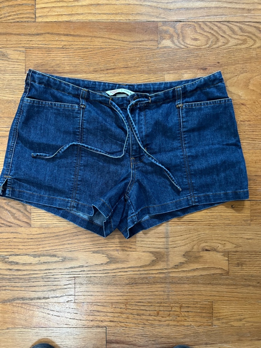 Abercrombie & Fitch Dark Blue Denim Drawstring Shorts size 10